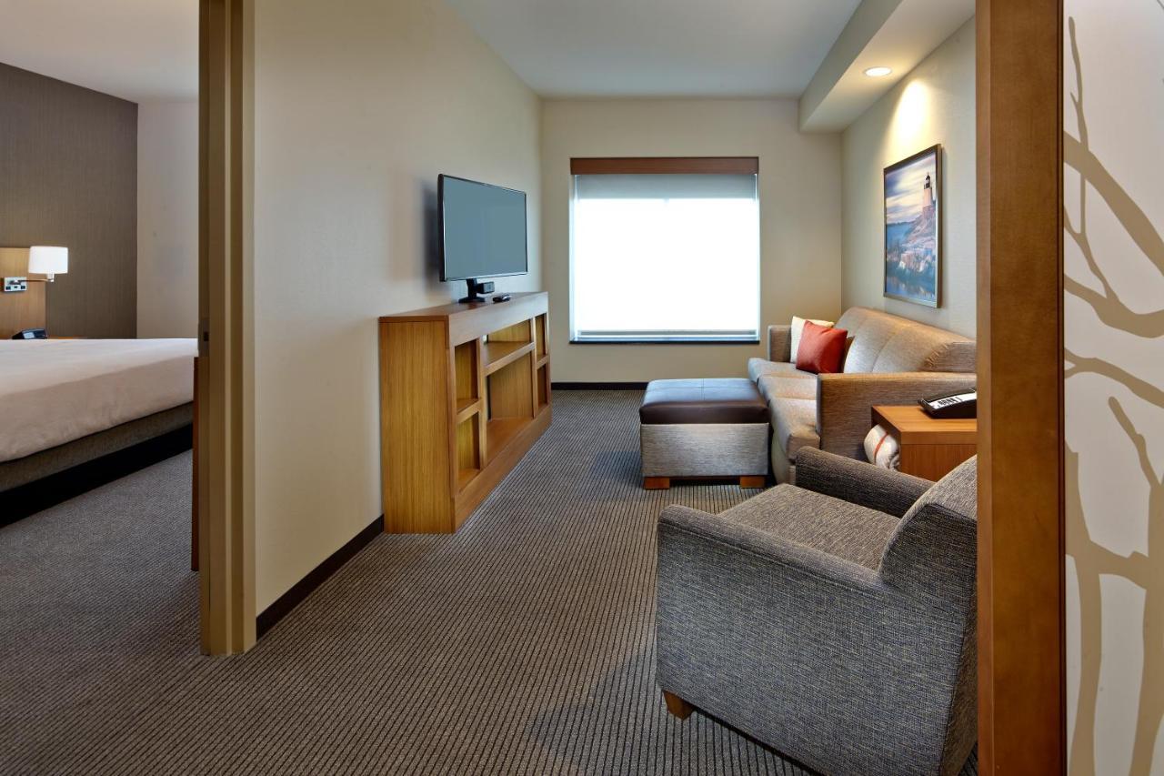 Hyatt Place Warwick/Providence Airport Ngoại thất bức ảnh