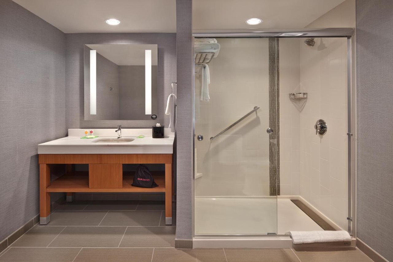 Hyatt Place Warwick/Providence Airport Ngoại thất bức ảnh